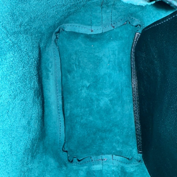 Portland Leather Goods Boreal Small Firefly and petunia flair - Picture 4 of 4